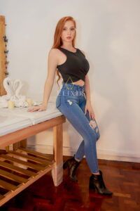 Cande Love